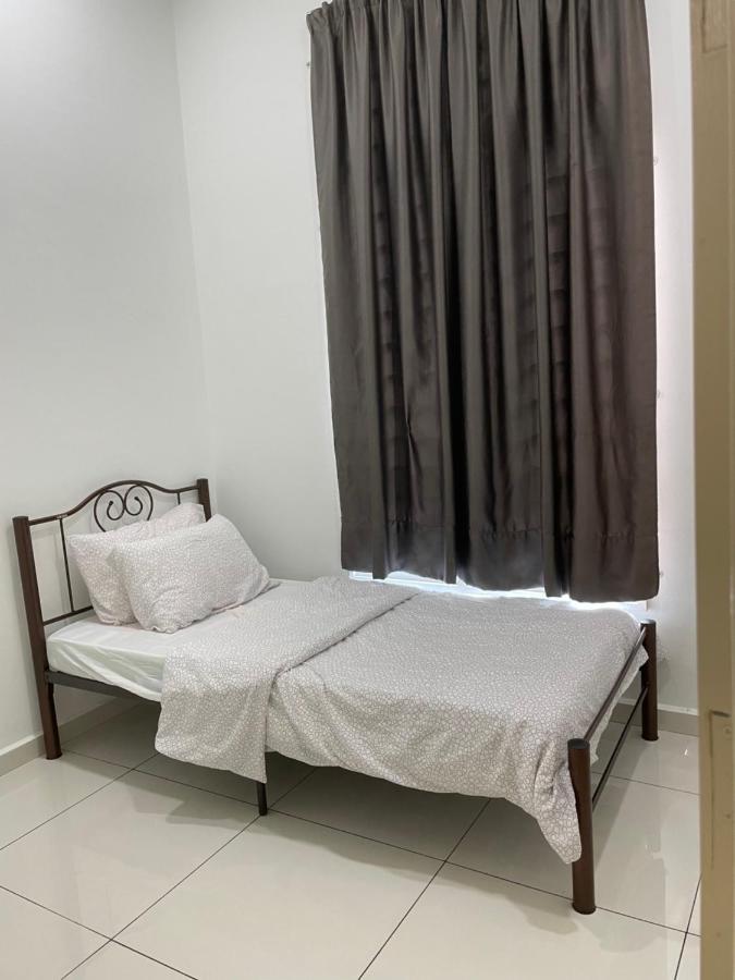 Maryam Homestay Jertih Экстерьер фото